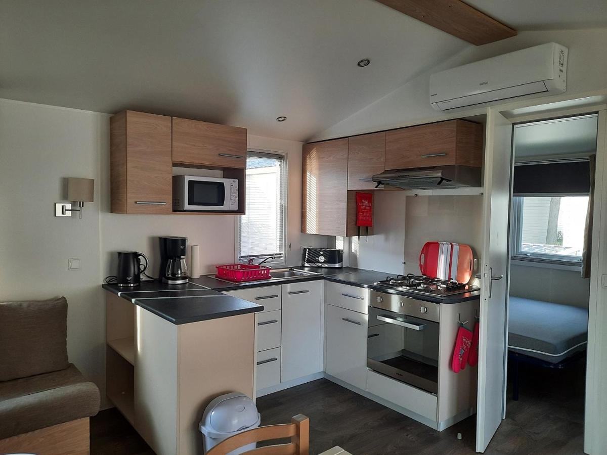 Mhvacances Louent Plusieurs Mobilhomes Dans Camping 4 Etoiles A 200M De La Plage Et Cure Thermale Кане Экстерьер фото