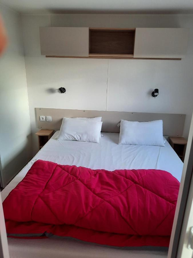 Mhvacances Louent Plusieurs Mobilhomes Dans Camping 4 Etoiles A 200M De La Plage Et Cure Thermale Кане Экстерьер фото